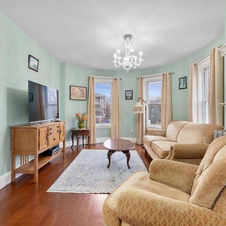 Bright & Spacious 2Br Apartment, Mins From Downtown Boston, Parking Εξωτερικό φωτογραφία