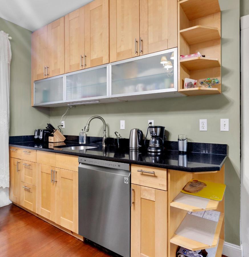 Bright & Spacious 2Br Apartment, Mins From Downtown Boston, Parking Εξωτερικό φωτογραφία