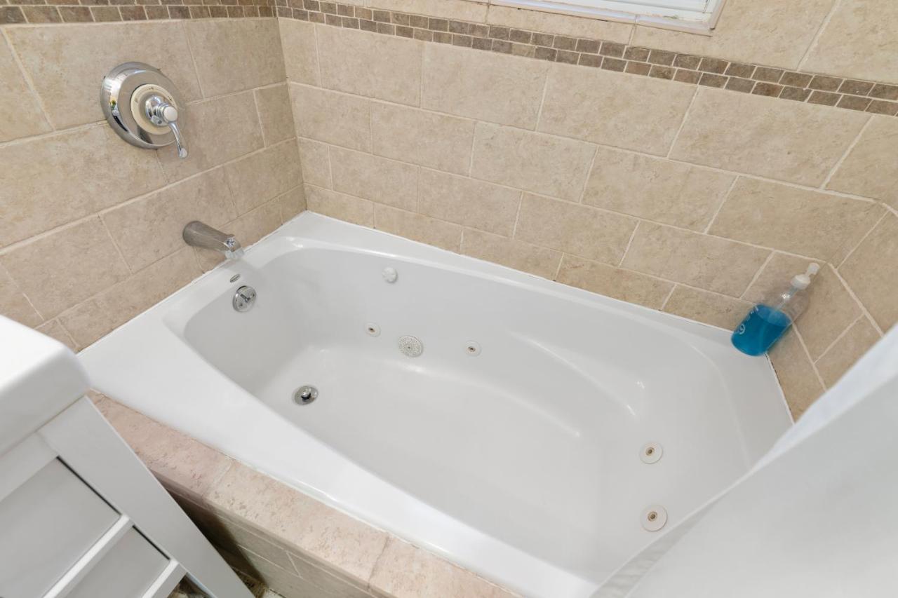 Bright & Spacious 2Br Apartment, Mins From Downtown Boston, Parking Εξωτερικό φωτογραφία