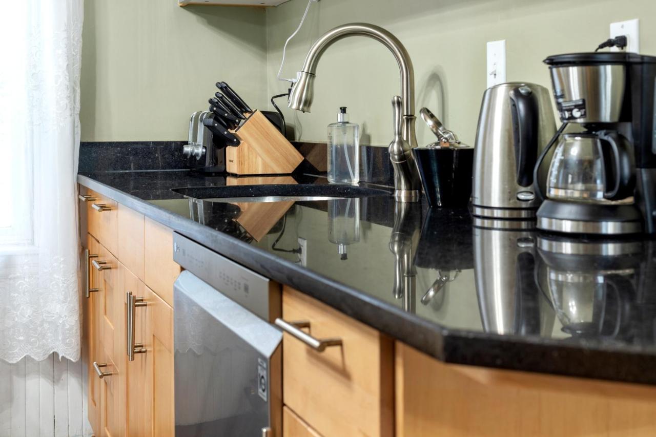 Bright & Spacious 2Br Apartment, Mins From Downtown Boston, Parking Εξωτερικό φωτογραφία